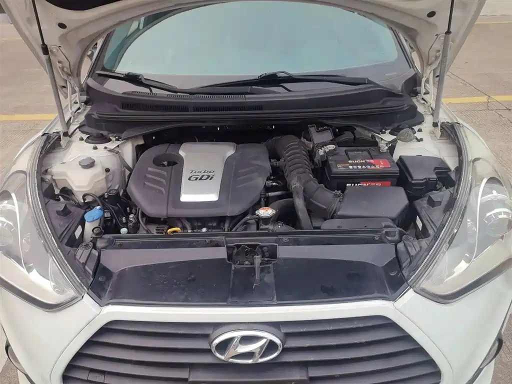 Hyundai Veloster 2012 1.6T Automatic Luxury фото 17