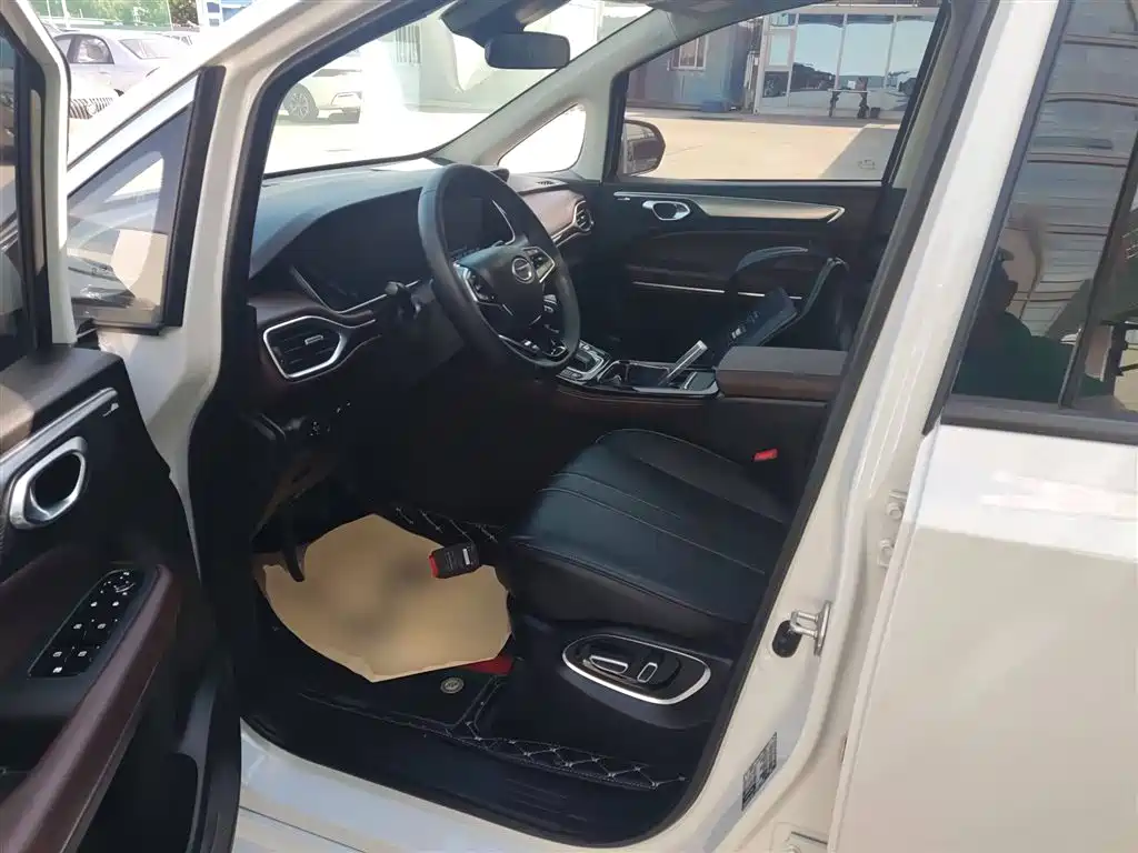 GAC Trumpchi Trumpchi M6 2023 PRO 270T DCT Premium Edition фото 24