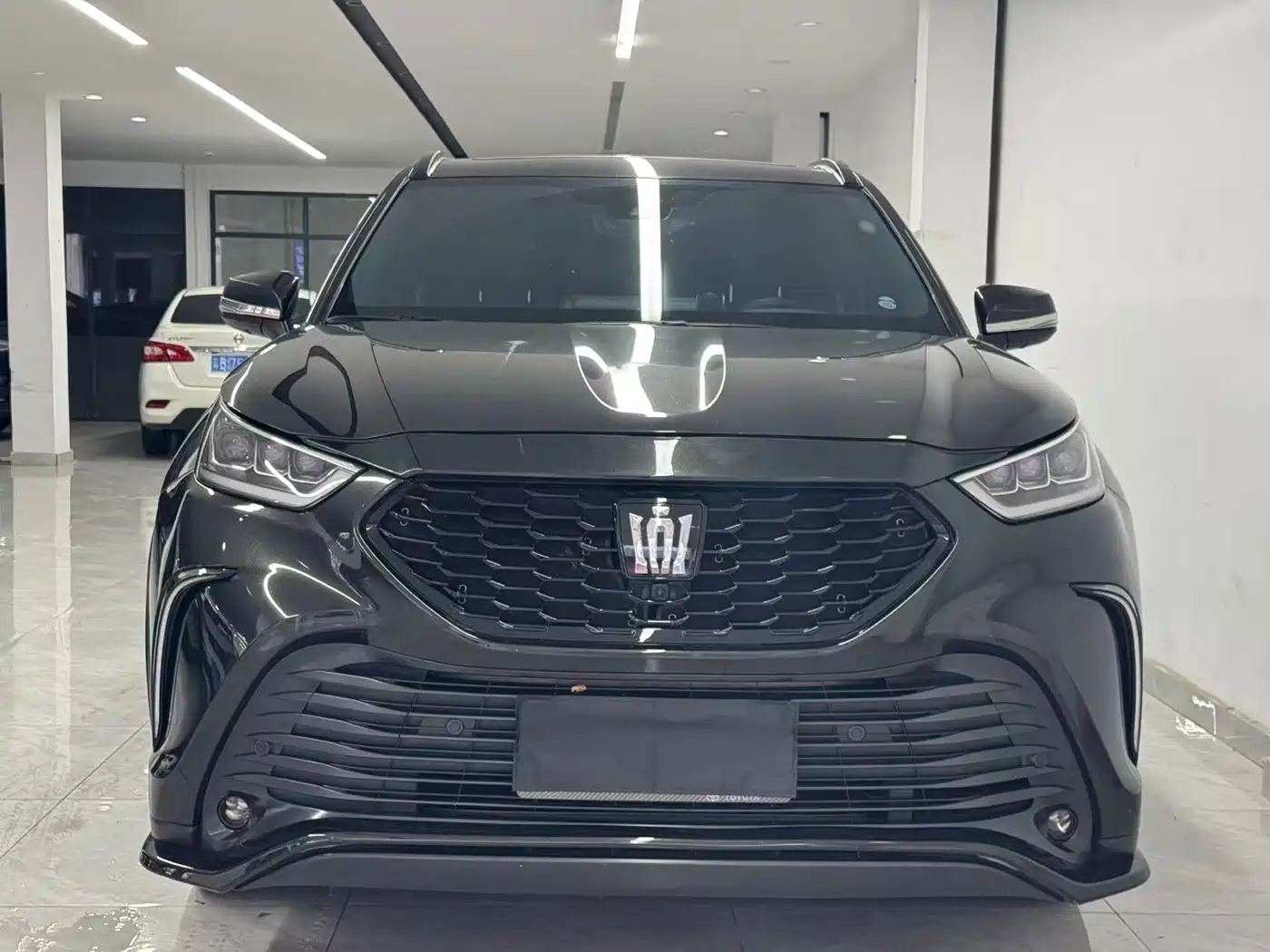Toyota Crown Kluger 2025 2024 2.5L HEV 4WD Flagship Edition
