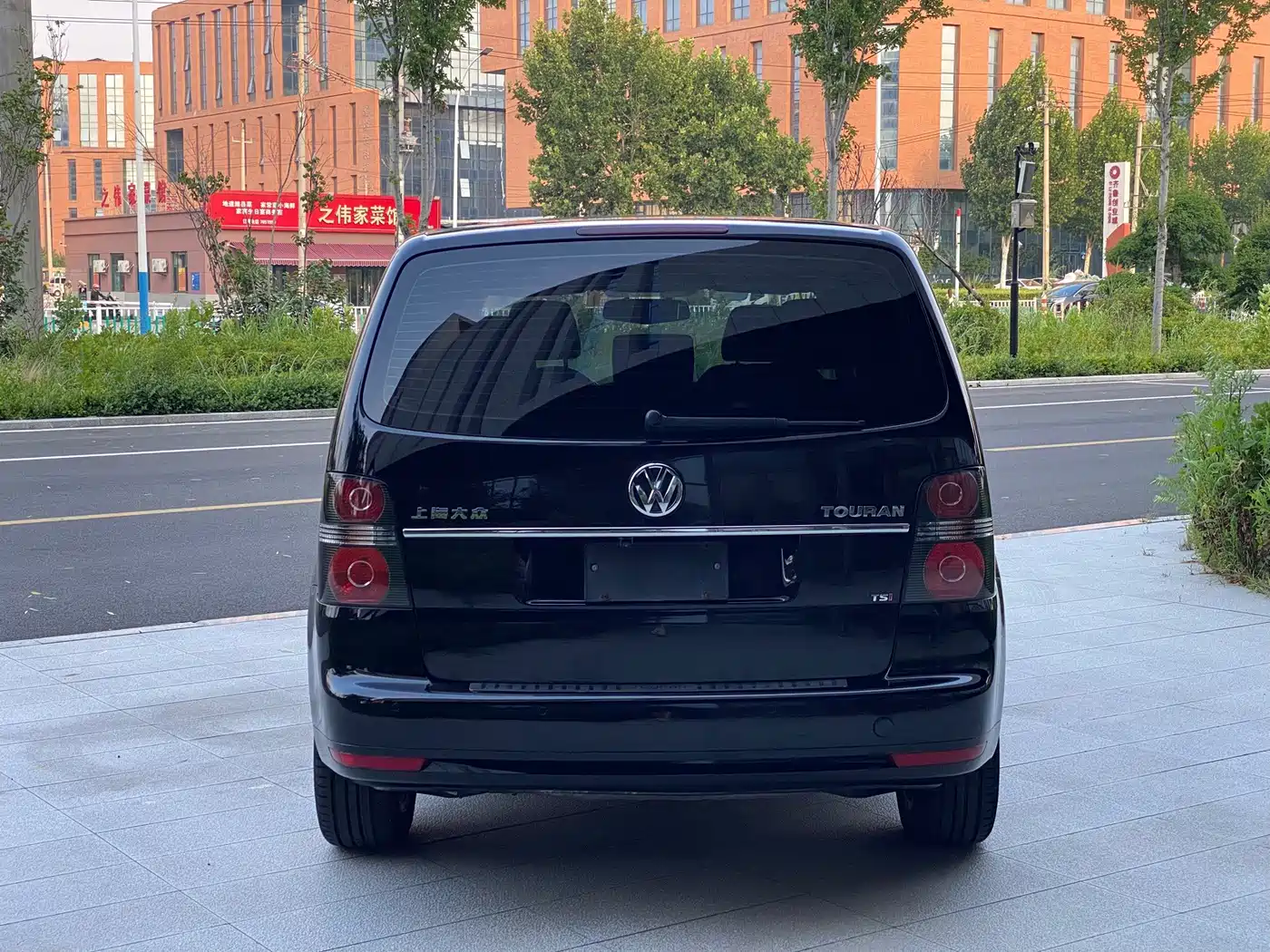 Volkswagen Touran 2015 2015 1.4T Manual Trend Edition 5-seater