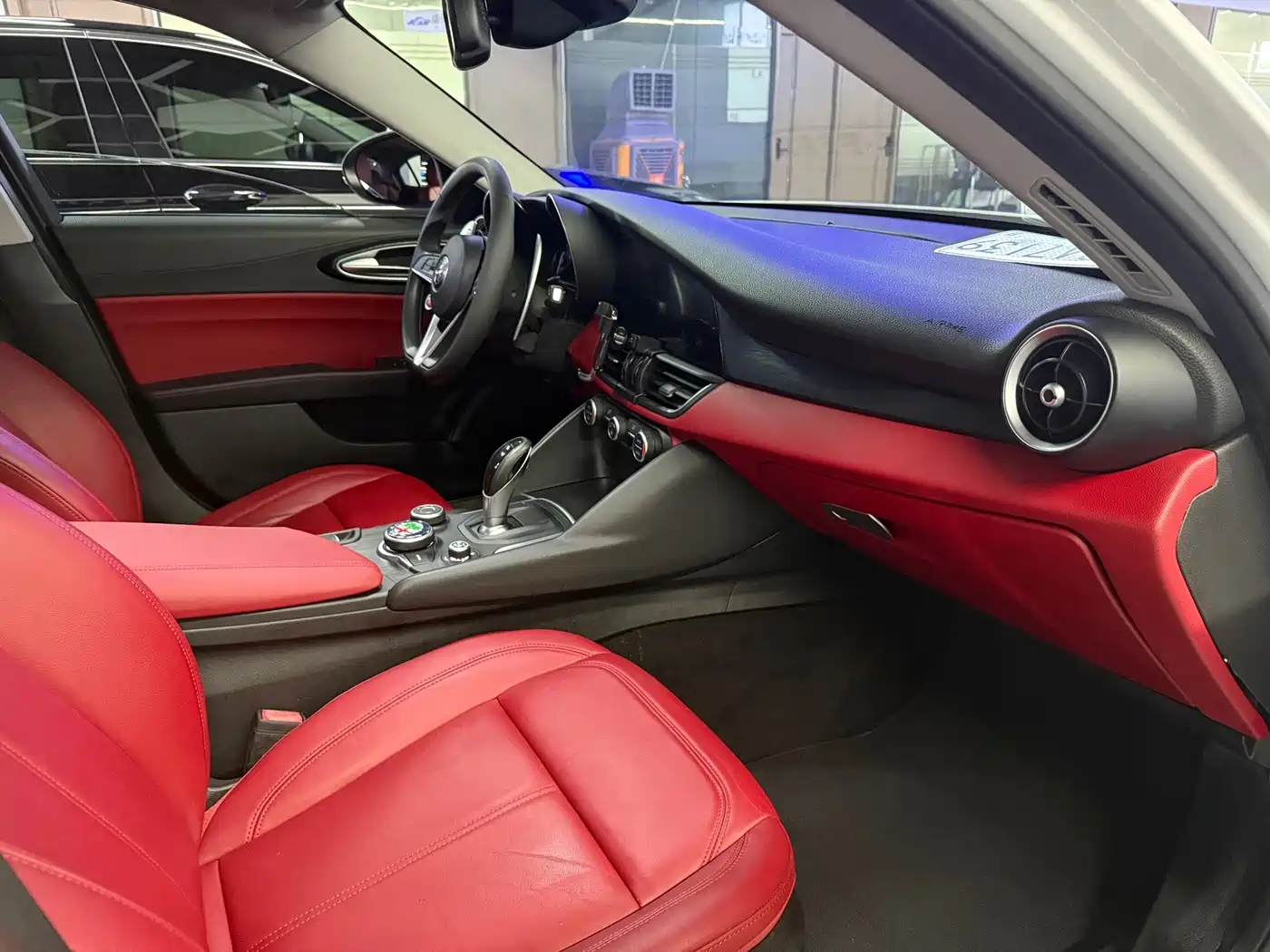 Фото 15 - Alfa Romeo Giulia