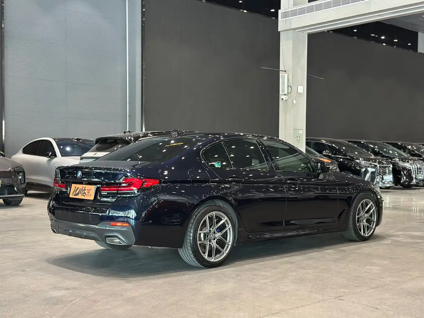 BMW 5 Series (Import) 2021 530i M Sport Package фото 13