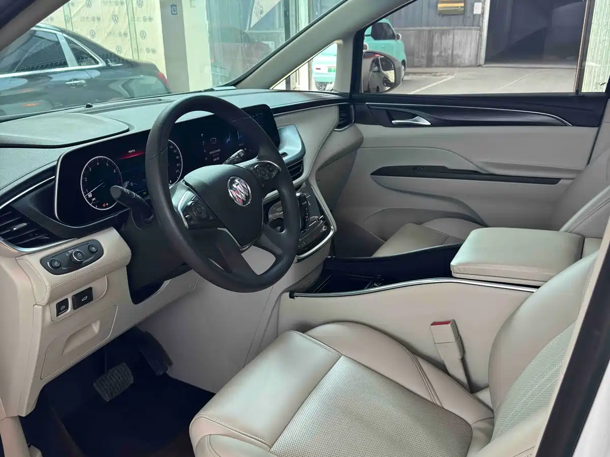 BUICK GL8