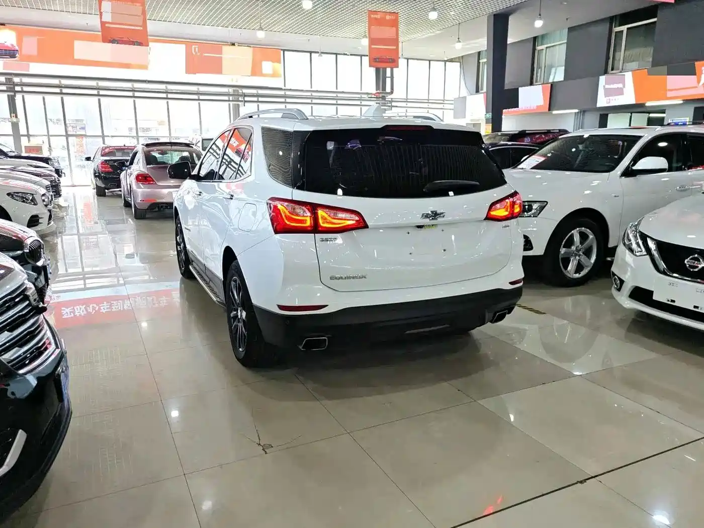 Chevrolet Equinox 2018 RS 550T Automatic 4WD Guardian Edition фото 6