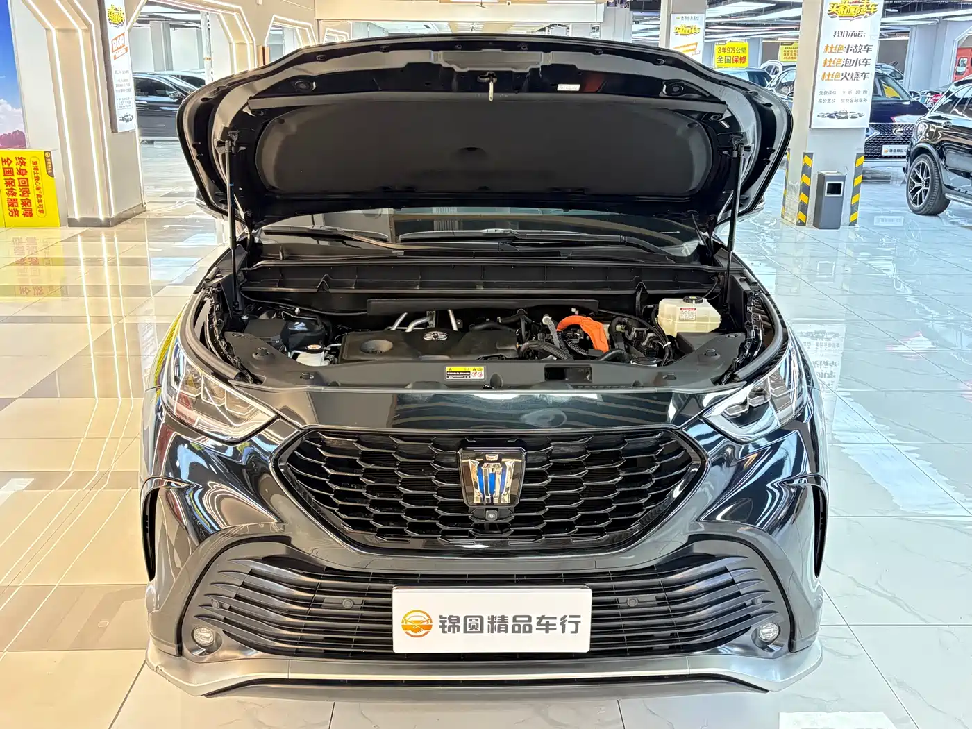 Toyota Crown Kluger 2023 2.5L HEV AWD Premium Edition фото 21