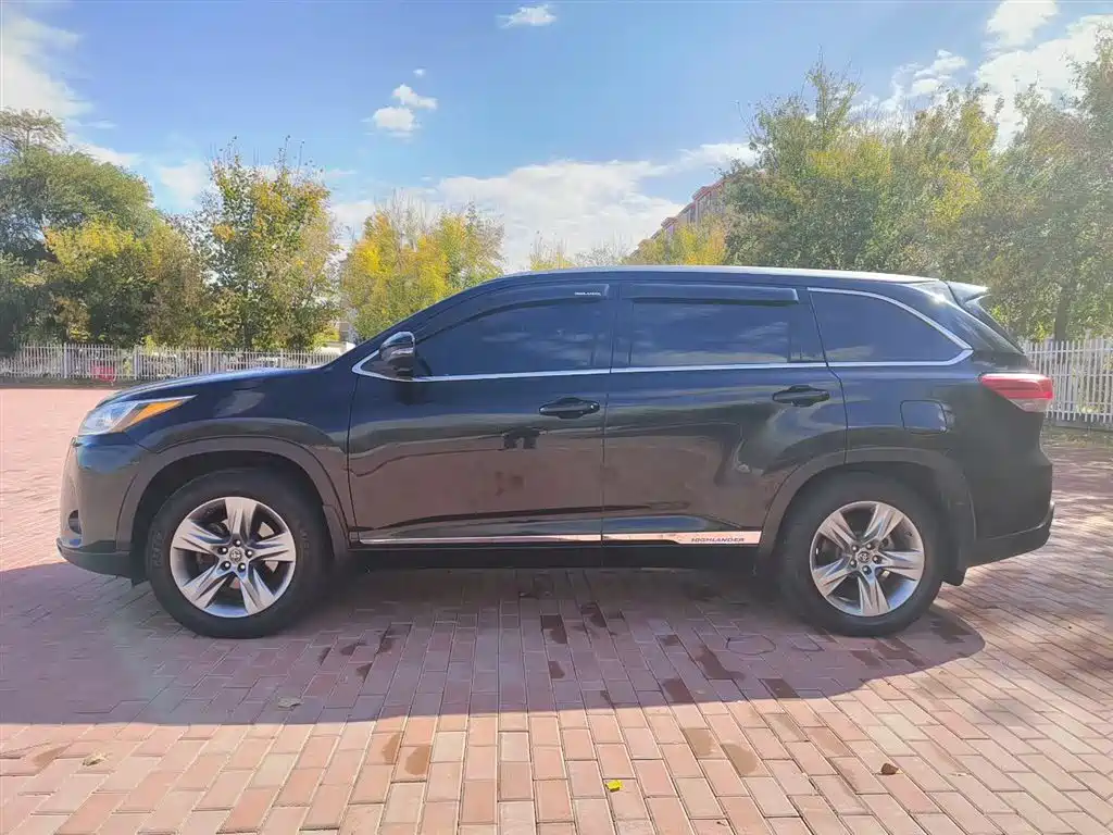 Toyota Highlander 2018 2.0T 4WD Premium 7-seater China VI фото 8