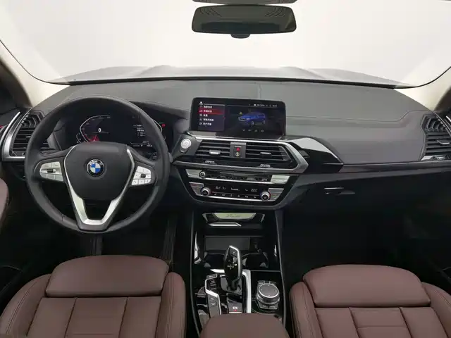 BMW X3 2021 xDrive25i Luxury Package — фото 5
