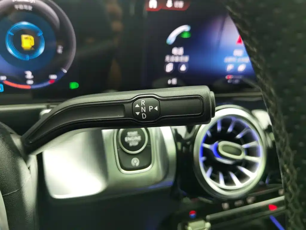 Mercedes-Benz GLB, миниатюра 13
