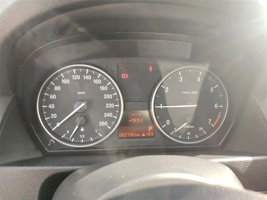 BMW X1 2015 Model sDrive18i Fashion Advanced Edition фото 9
