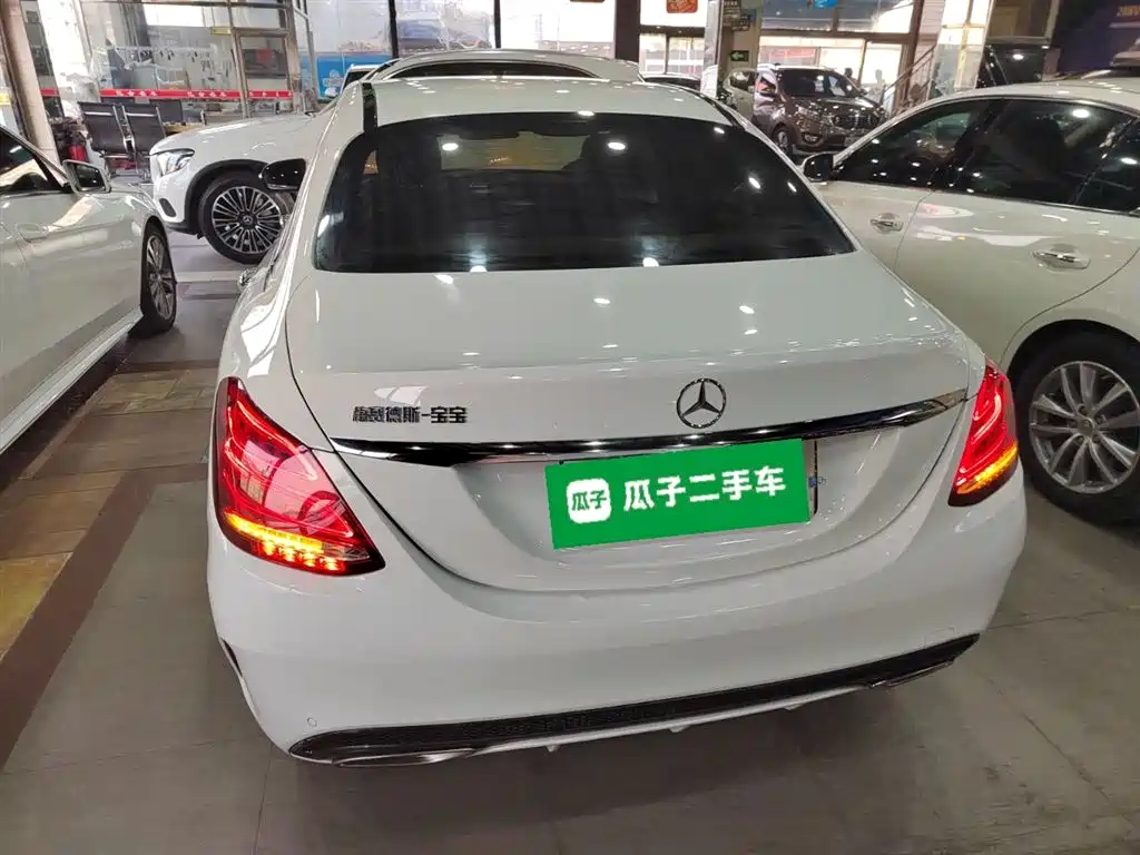 Mercedes-Benz C-Class 2017 C 180 L Sport фото 6