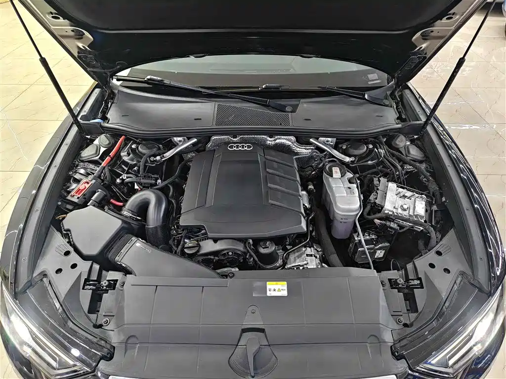 Audi A6L 2023 45 TFSI Premium Selection Dynamic фото 16