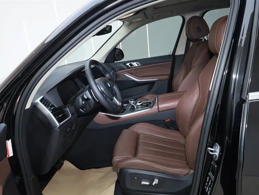 BMW X5 (Import) 2020 xDrive30i X Design Package фото 18