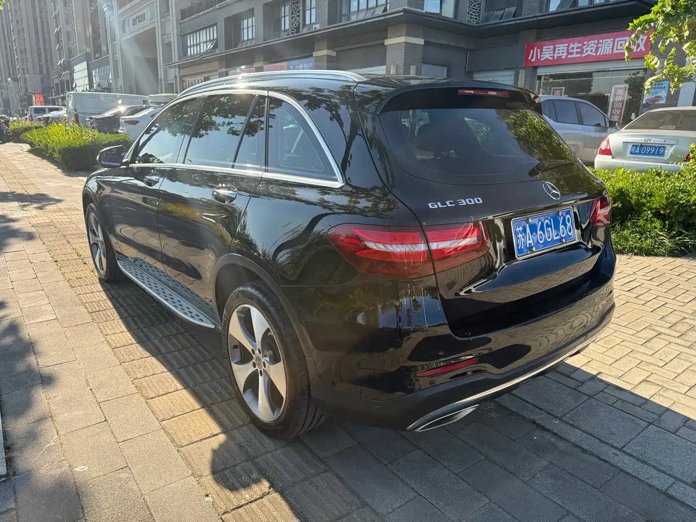 Mercedes-Benz GLC 2017 GLC 300 4MATIC Luxury фото 5