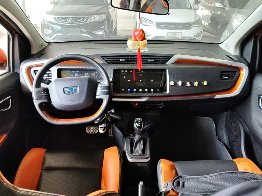 Geely Yuanjing X1 2018 2017 1.3L Auto Player Edition