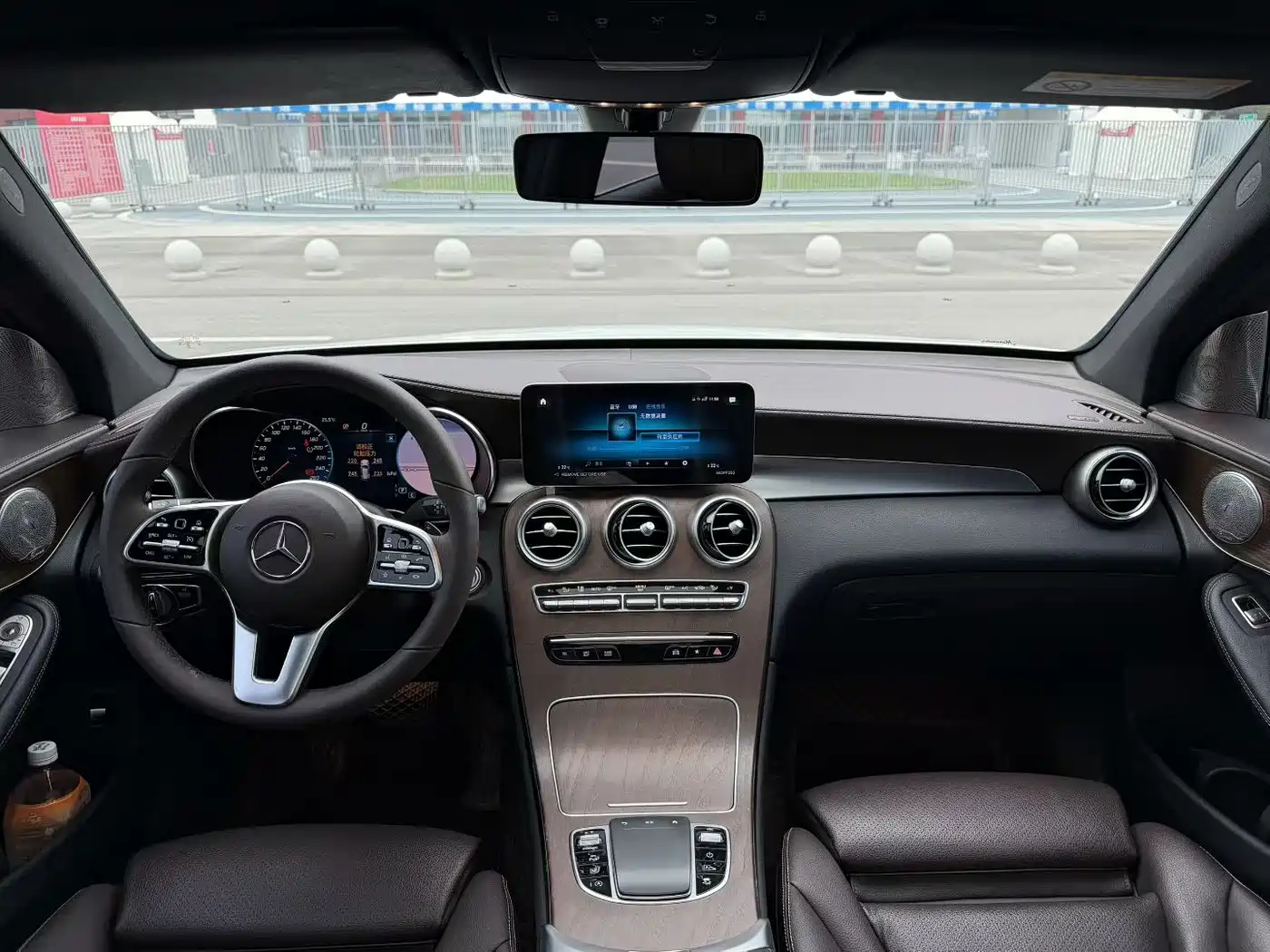Mercedes-Benz GLC 2022 Model GLC 260 L 4MATIC Luxury Edition фото 5
