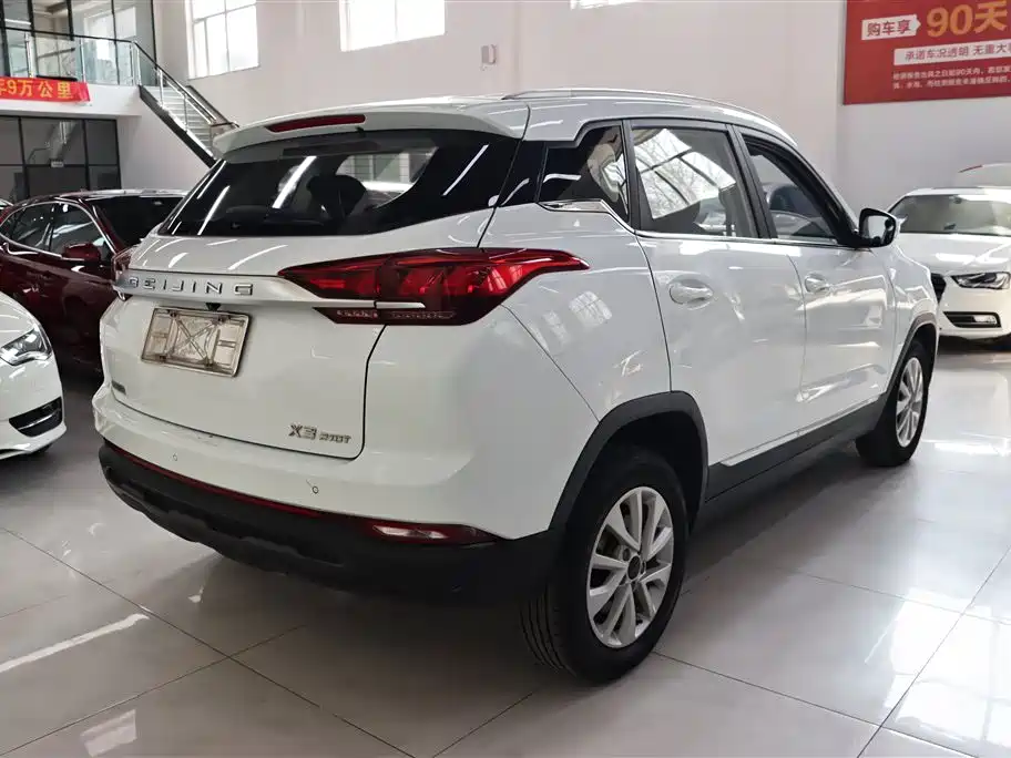 BAIC BEIJING X3