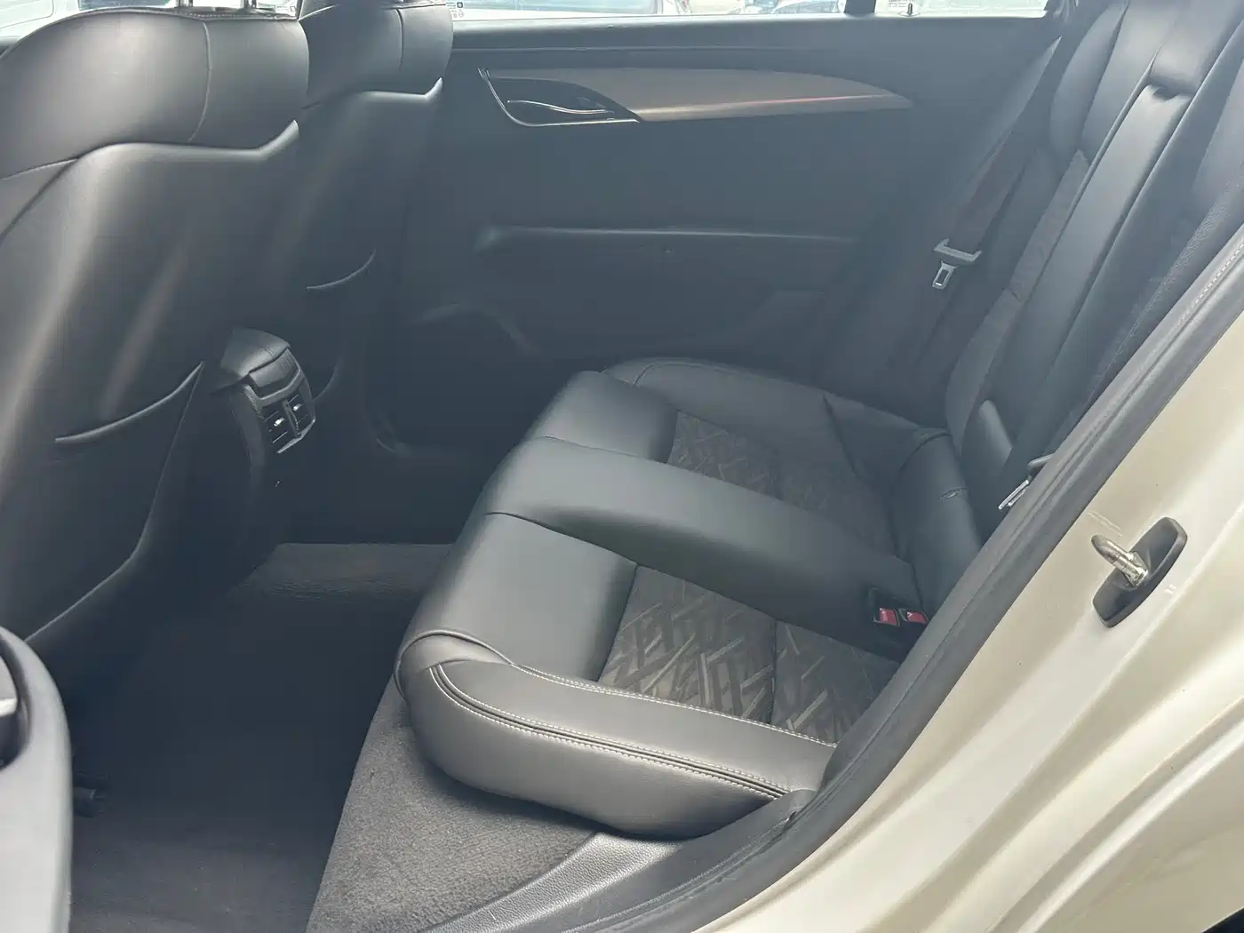 Cadillac ATS-L 2014 25T Comfort фото 6