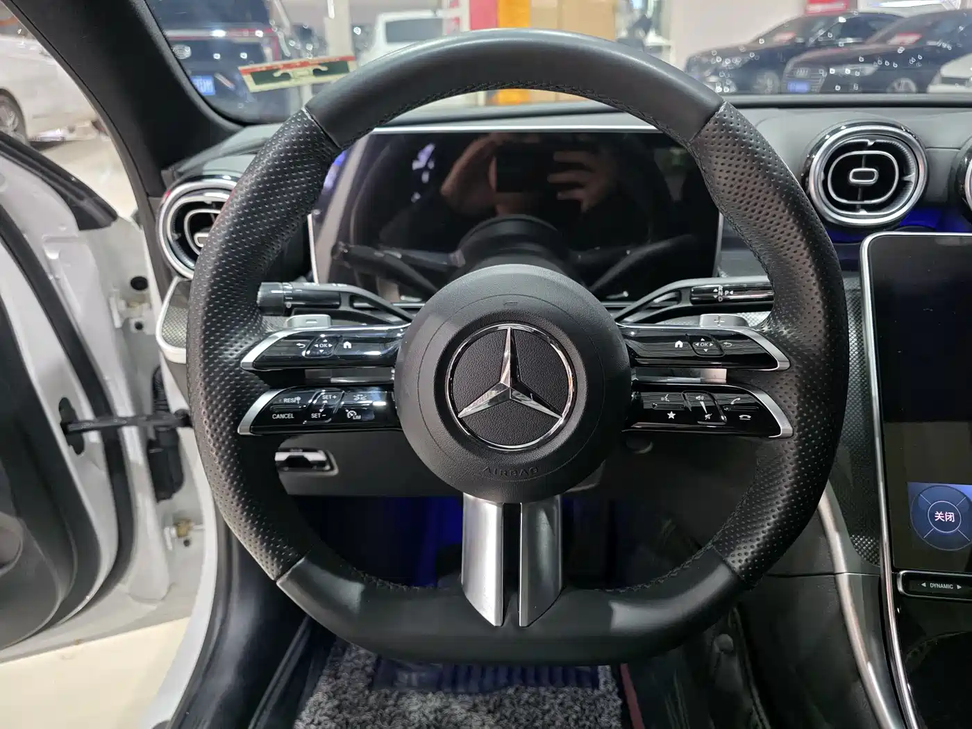 Mercedes-Benz C-Class 2023 Facelift II C 260 L Sport Edition фото 8