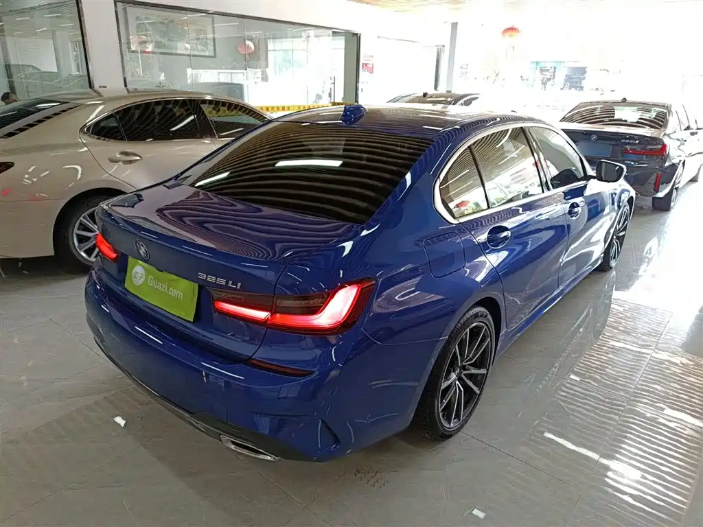BMW 3 Series 2020 325Li M Sport Package фото 7