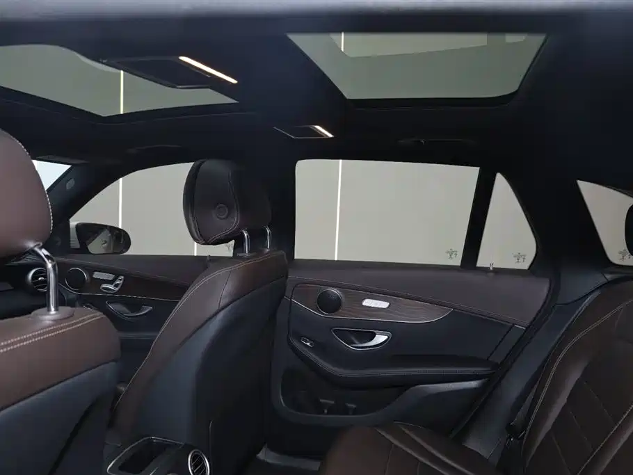 Mercedes-Benz GLC 2021 GLC 260 L 4MATIC Luxury фото 22