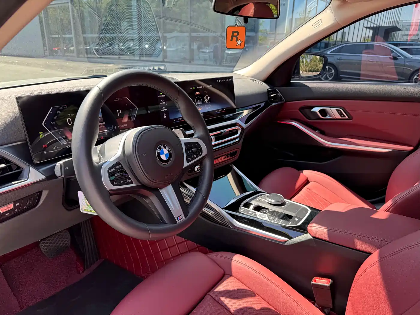 BMW 3 Series 2023 320Li M Sport Package фото 6