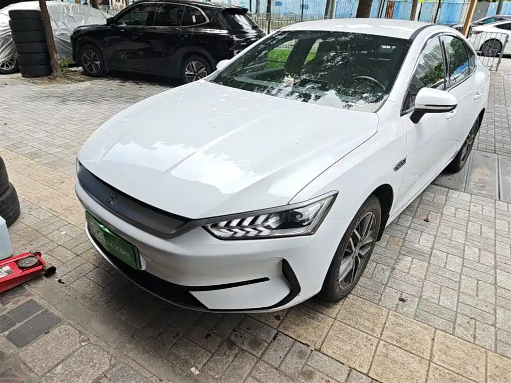 BYD Qin PLUS 2024 Glory Edition EV 510KM Leading