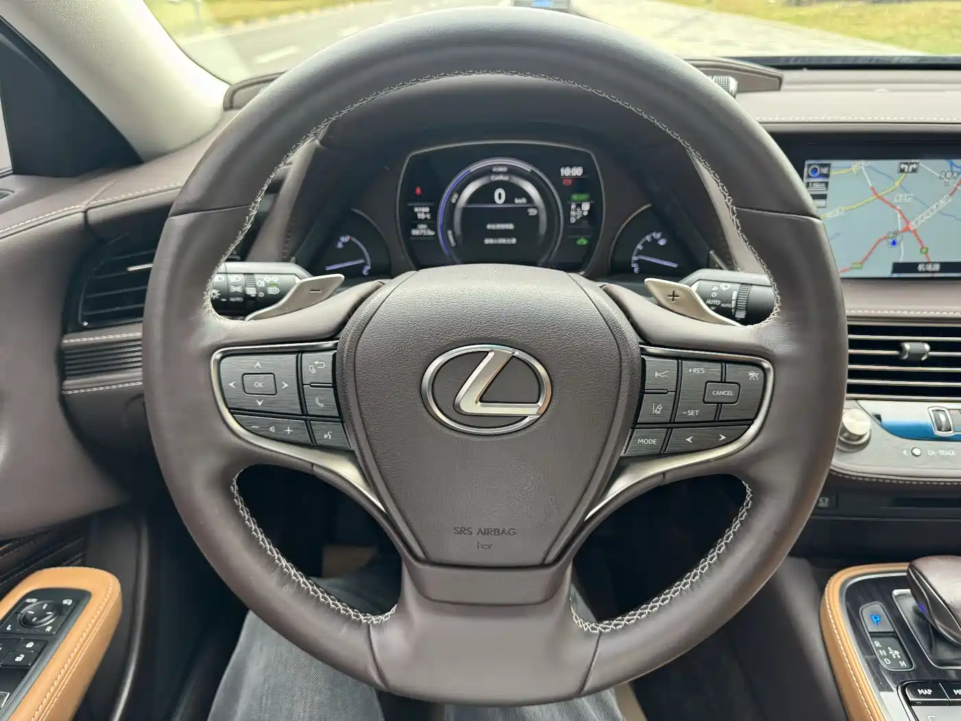 Lexus LS 2020 500h Excellence (China V) фото 9
