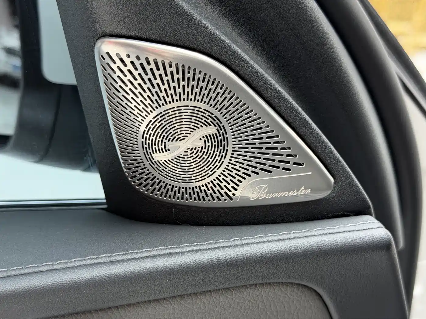 Mercedes-Benz C-Class 2023 Facelift C 260 L фото 9
