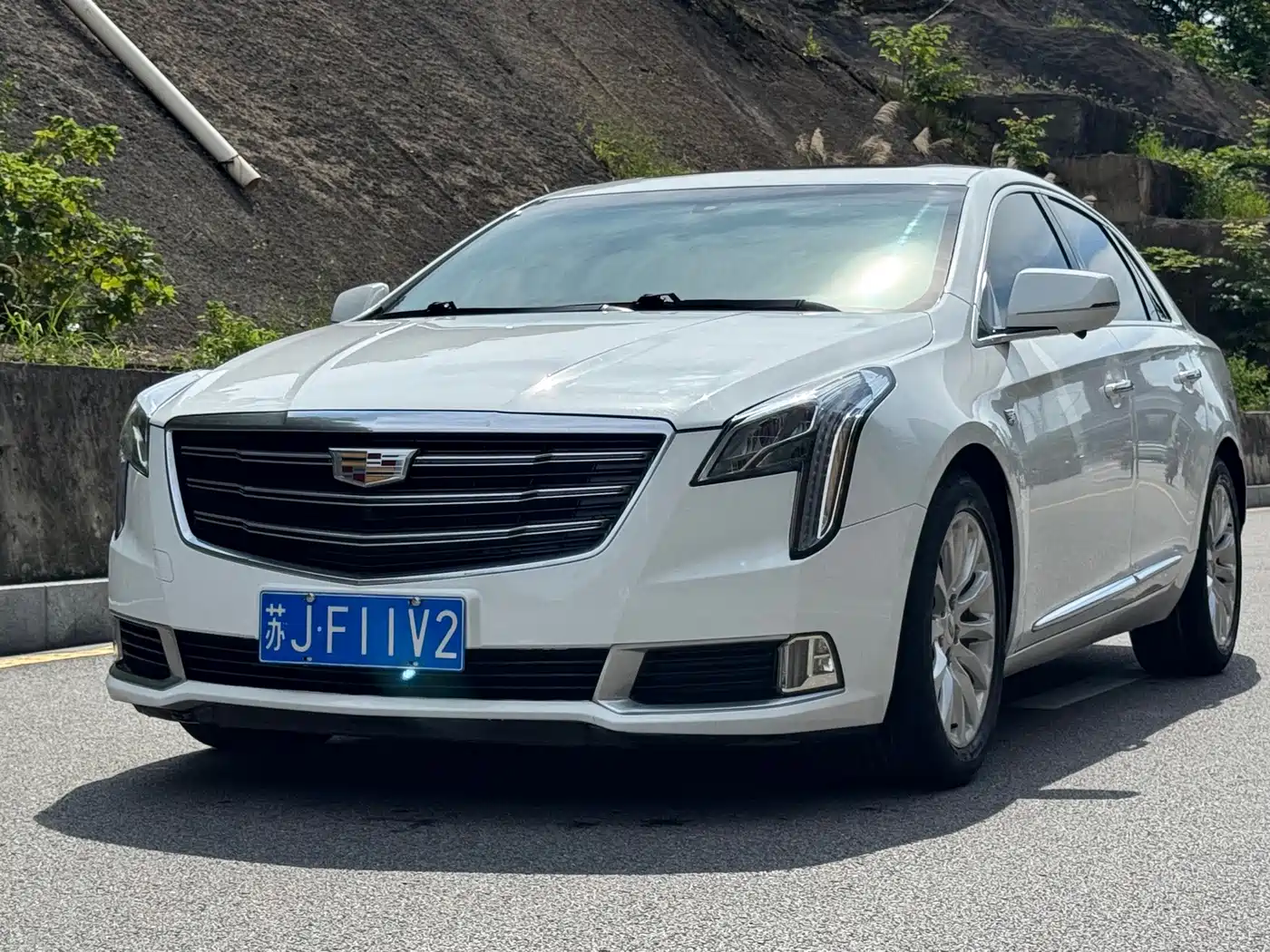 Cadillac XTS 2018 28T Technology