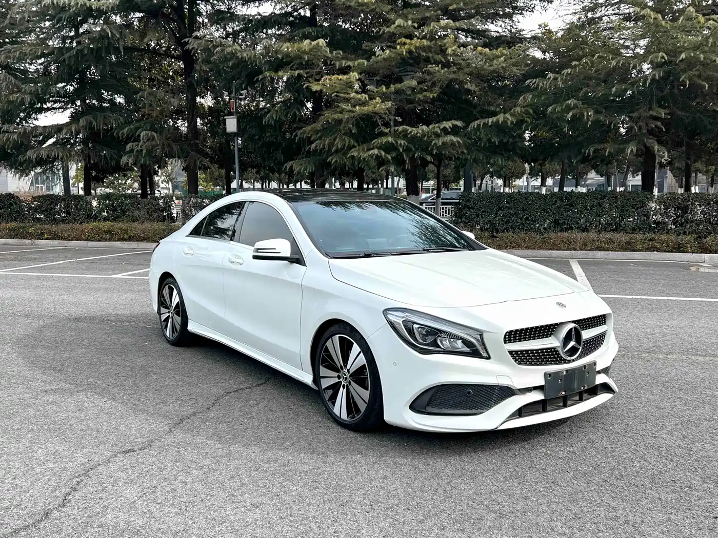 Mercedes-Benz CLA (Import) 2018 CLA 200 Fashion Edition фото 2