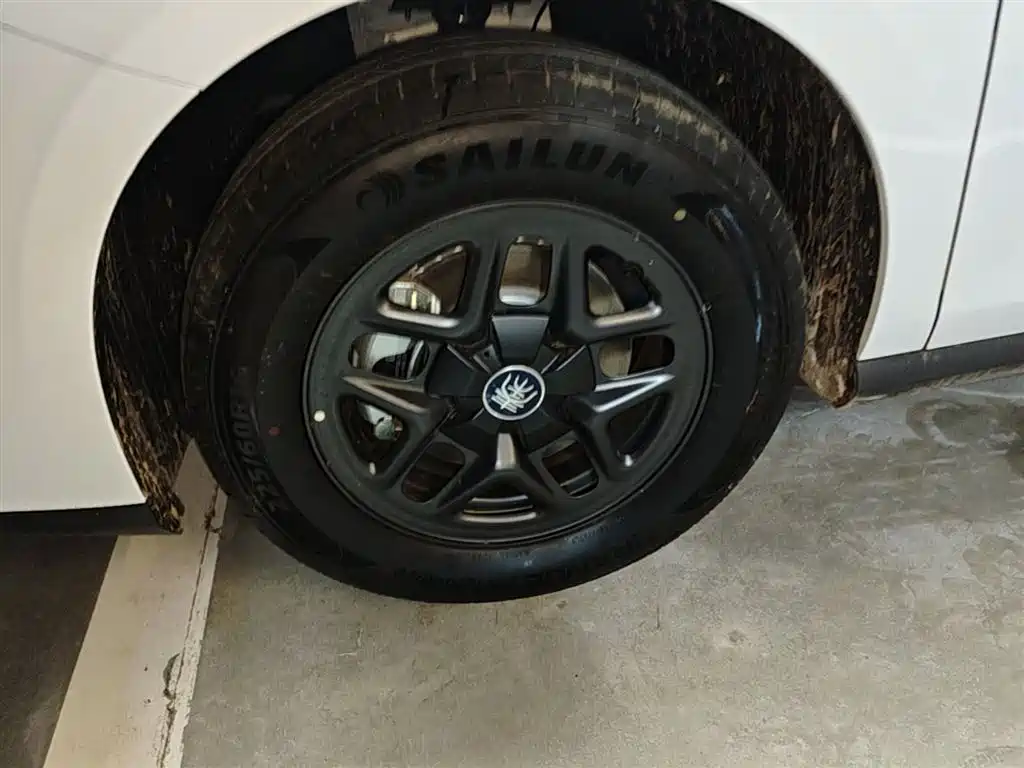 BYD Qin PLUS 2026 DM-i Smart Edition 128KM Progressive фото 23