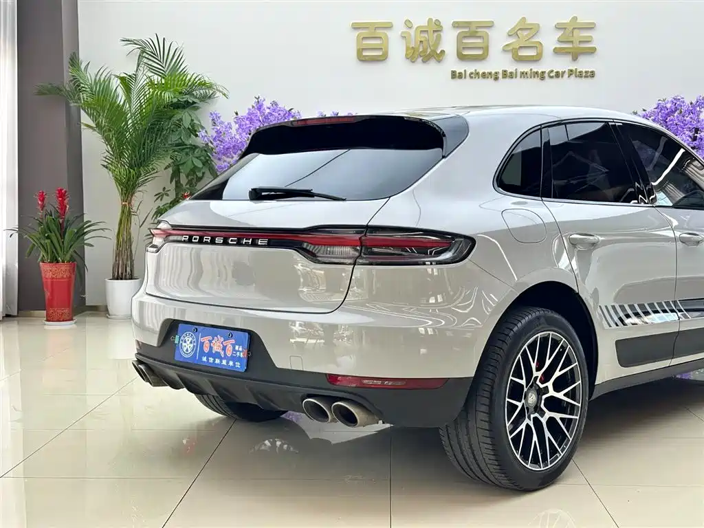 Porsche Macan 2018 Macan 2.0T фото 8