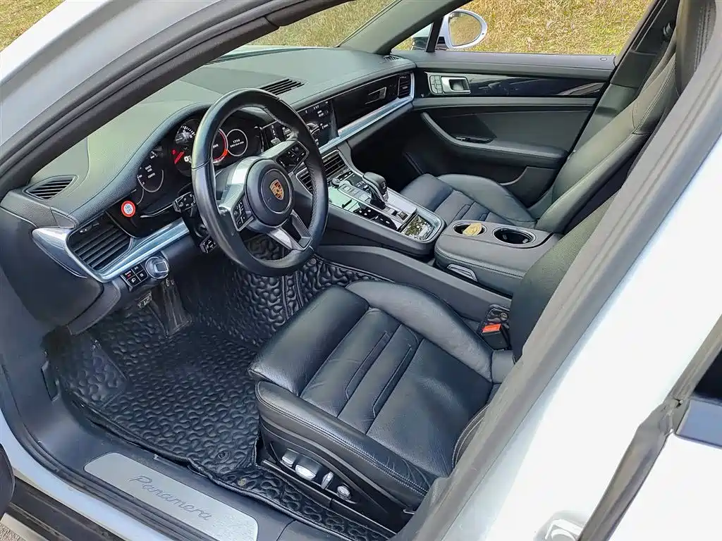Porsche Panamera 2017 Panamera 3.0T фото 7