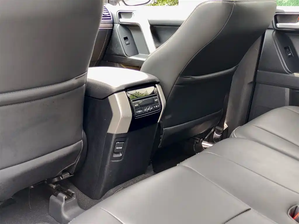 Toyota Prado 2018 3.5L Auto TX фото 9
