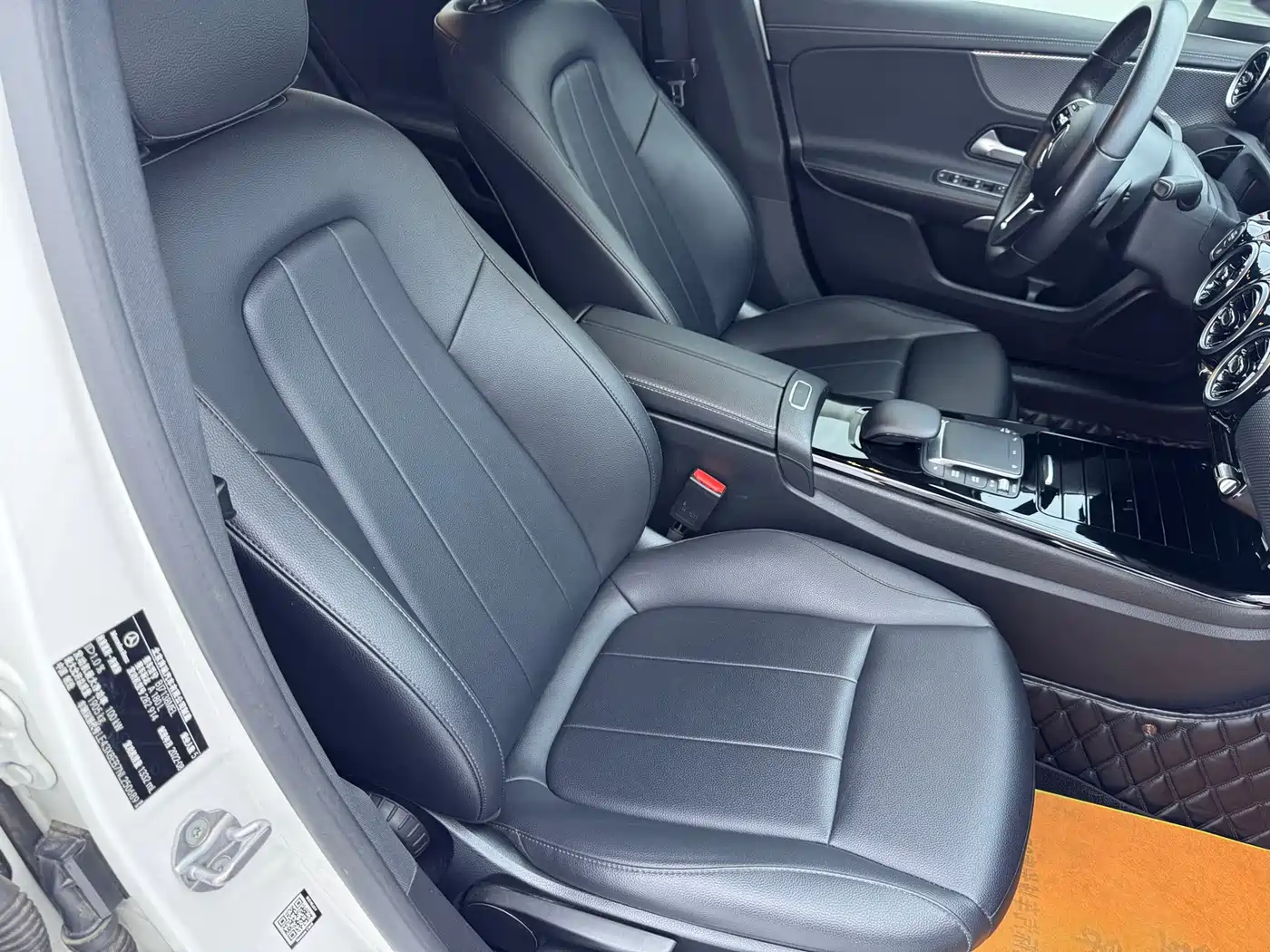 Mercedes-Benz A-Class 2022 Facelift A 180 L Sport Sedan фото 17
