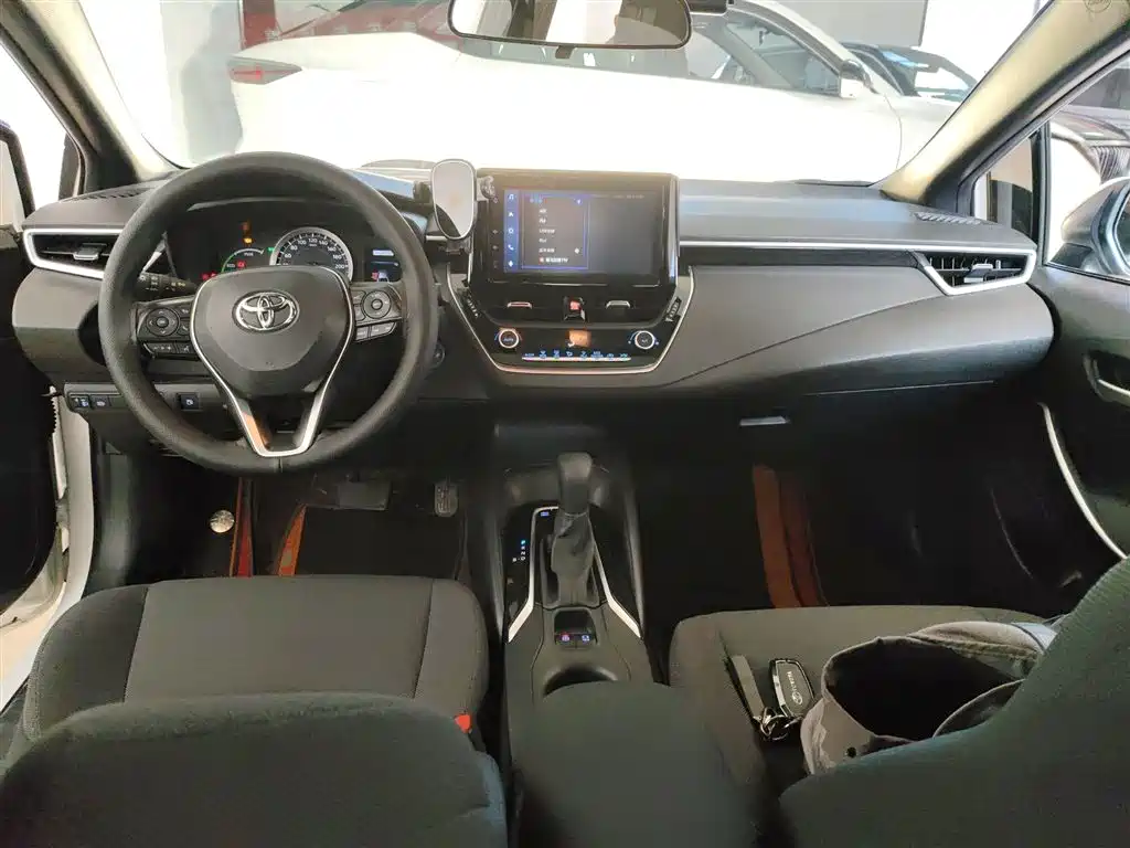 Toyota Levin 2022 Dual Engine 1.8H E-CVT Luxury Edition фото 12