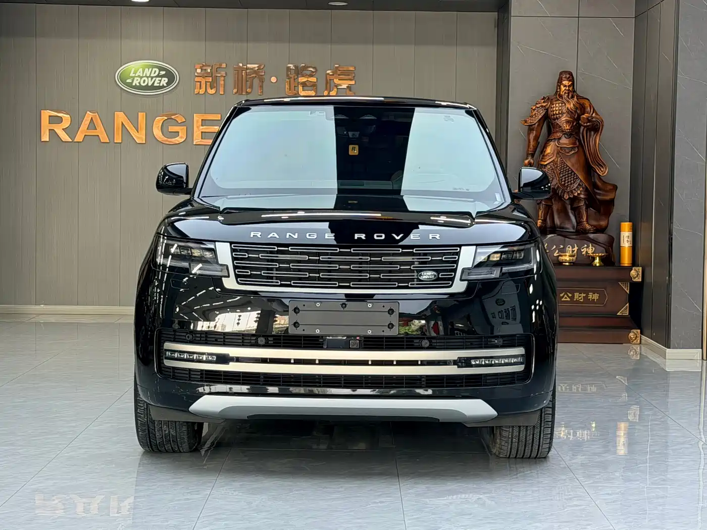 Land Rover Range Rover 2023 2023 3.0 L6 400PS Golden Age Long Wheelbase