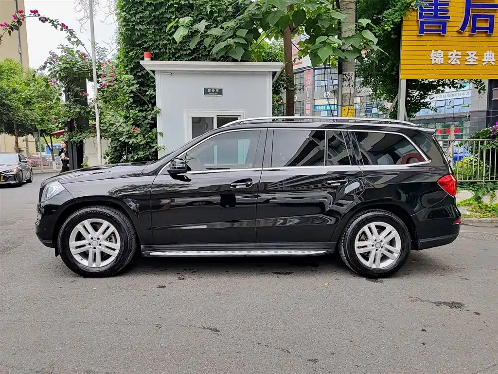 Mercedes-Benz GL-Class 2014 GL 350 CDI 4MATIC фото 3