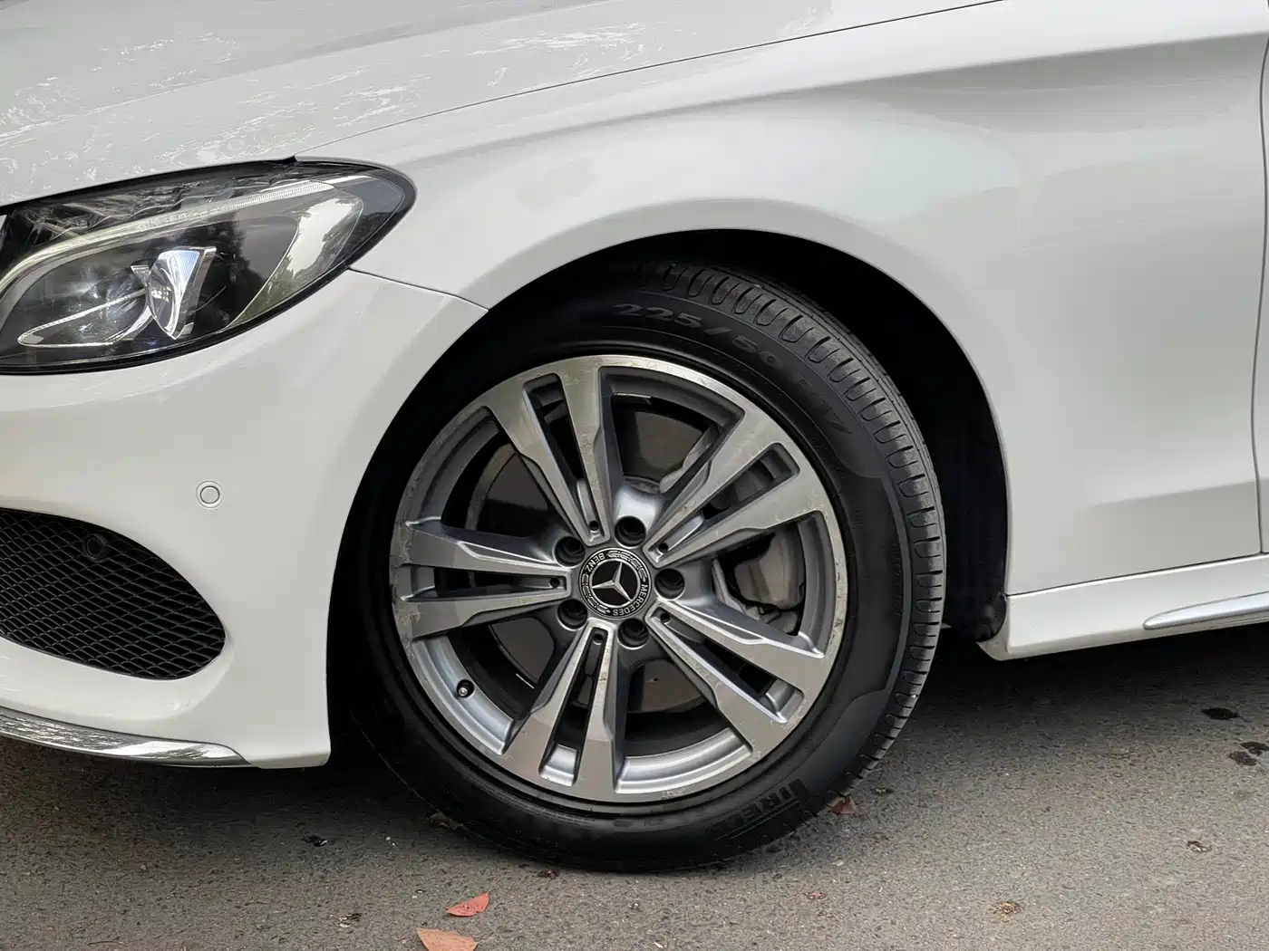 Mercedes-Benz C-Class 2015 Facelift C 200 L Sport фото 7