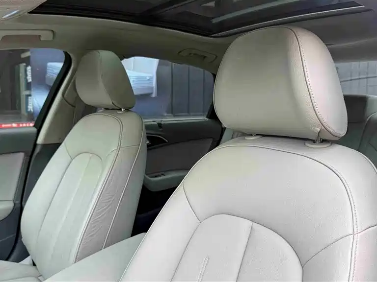 Audi A6L 2014 30 FSI Comfort фото 10