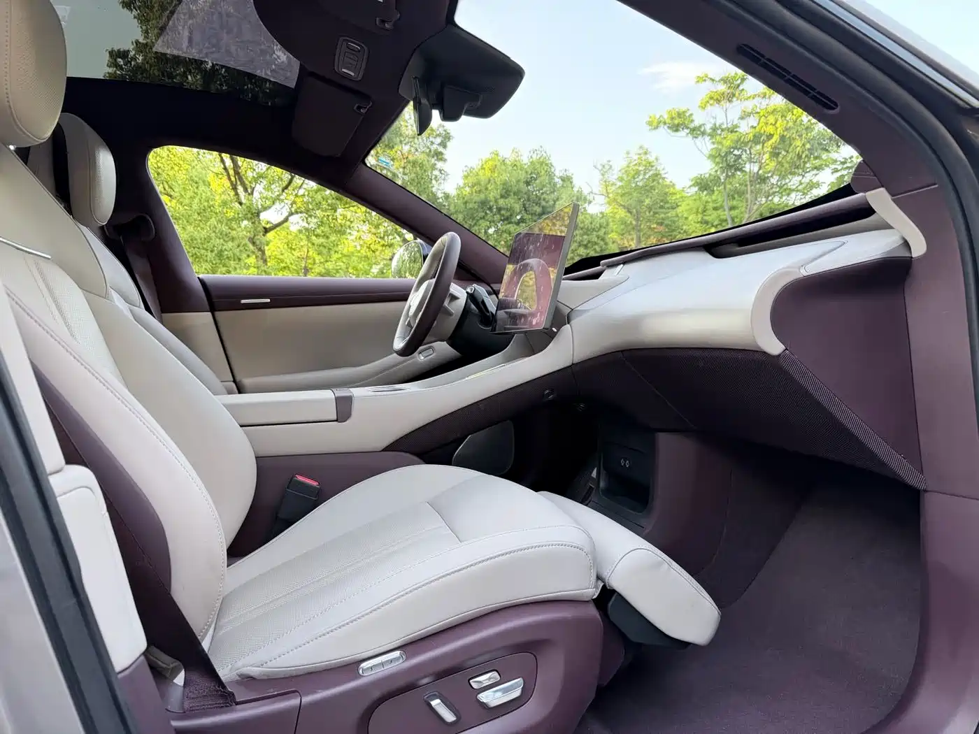 Xiaomi Auto Xiaomi YU7 2025 Extended Range RWD Edition фото 17
