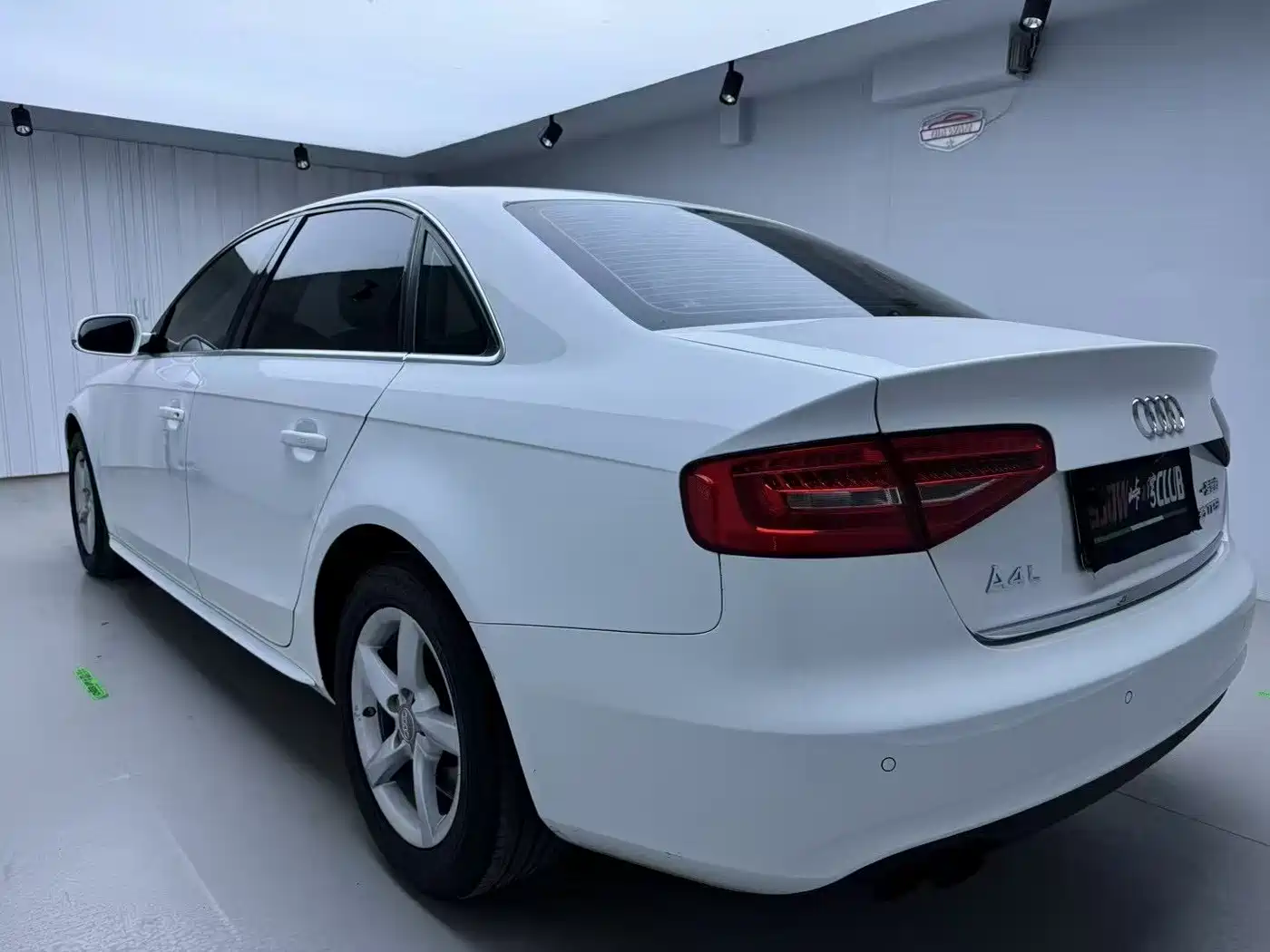 Audi A4L 2013 35 TFSI Automatic Standard фото 7