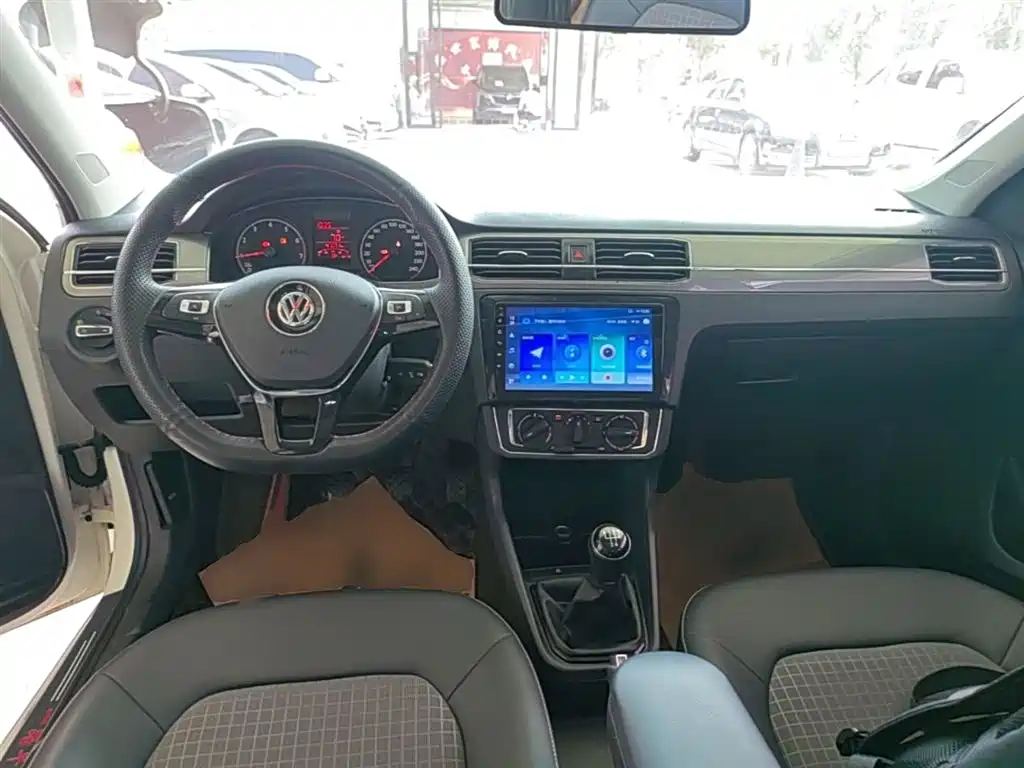 Volkswagen Santana 2019 1.5L Manual Comfort Edition China VI фото 10