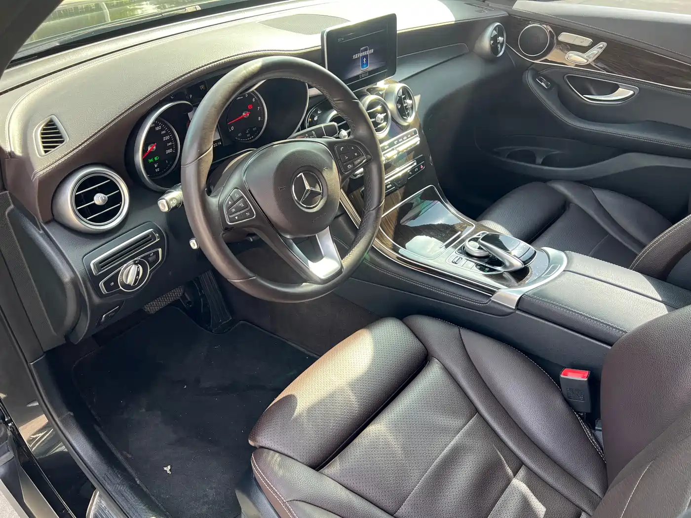 Mercedes-Benz GLC 2018 GLC 260 4MATIC Dynamic фото 7