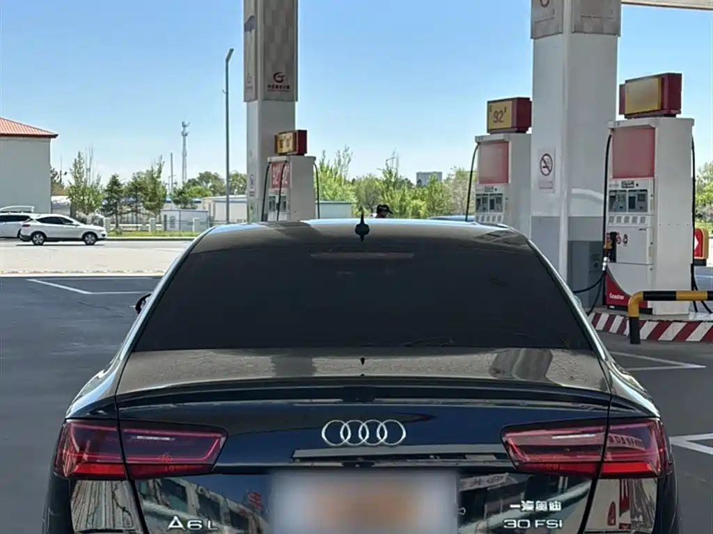 Audi A6L 2016 30 FSI Comfort фото 12