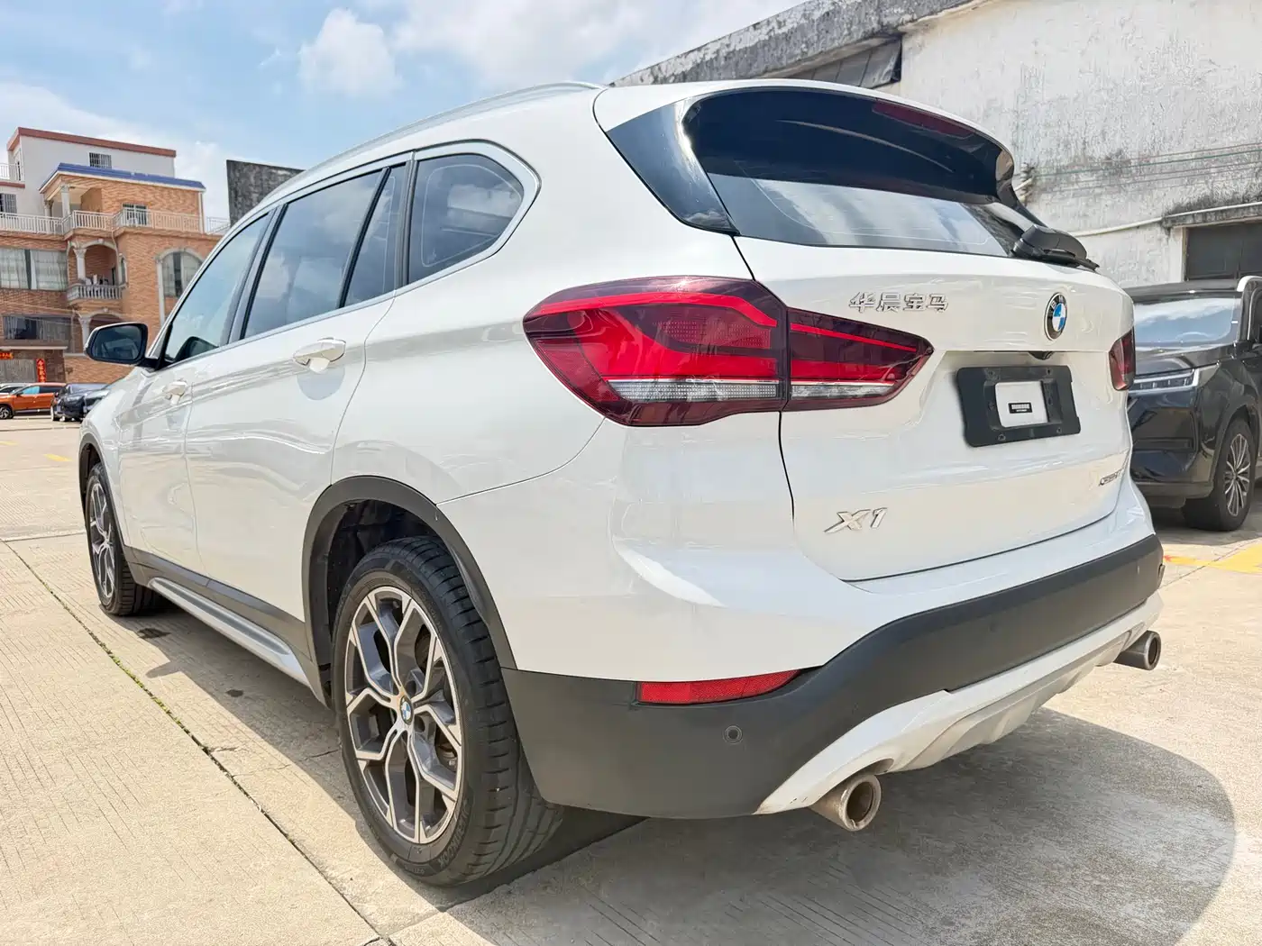 BMW X1 2022 sDrive20Li Premium фото 6