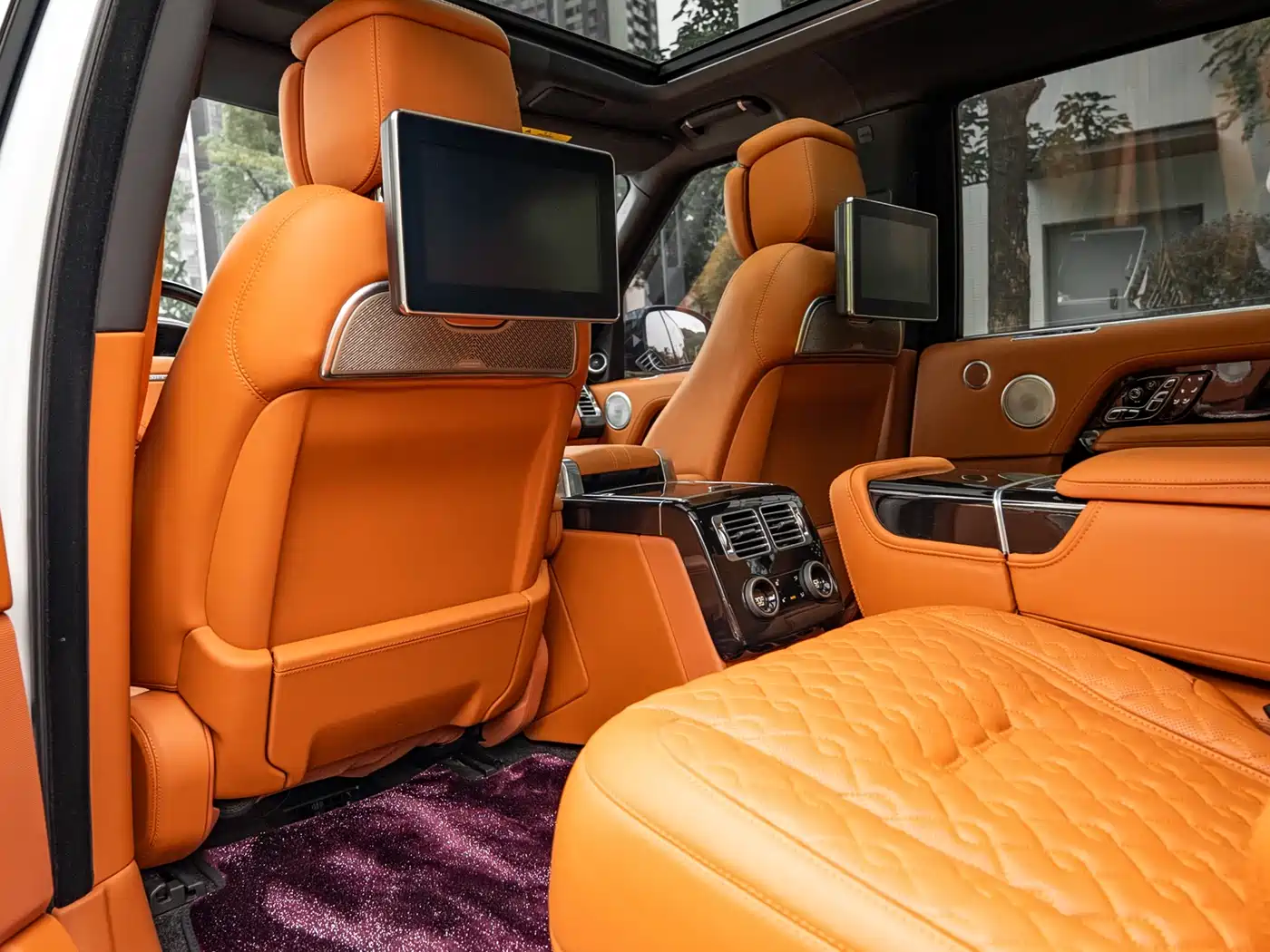 Land Rover Range Rover 2020 3.0 L6 Supreme Creation Extended Version фото 12