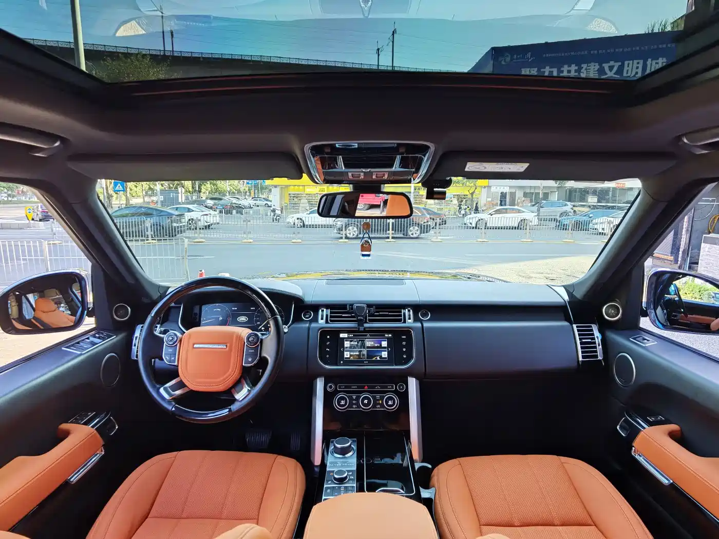 Land Rover Range Rover 2015 3.0 TDV6 Vogue фото 9