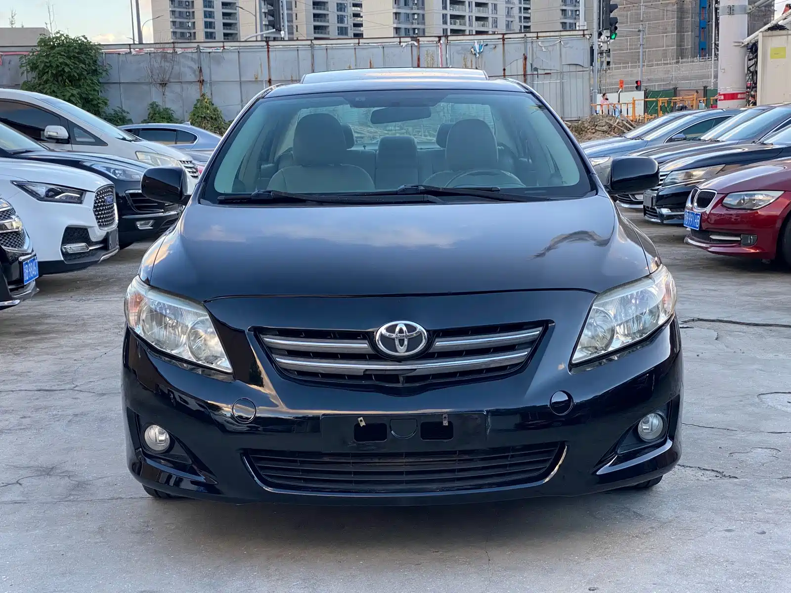 Фото 2 - Toyota Corolla