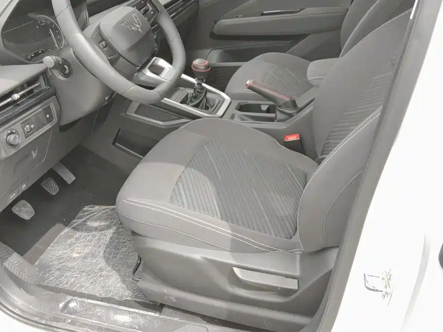 Wuling Motors Wuling Xingchi 2023 2022 1.5L Manual Comfort Edition